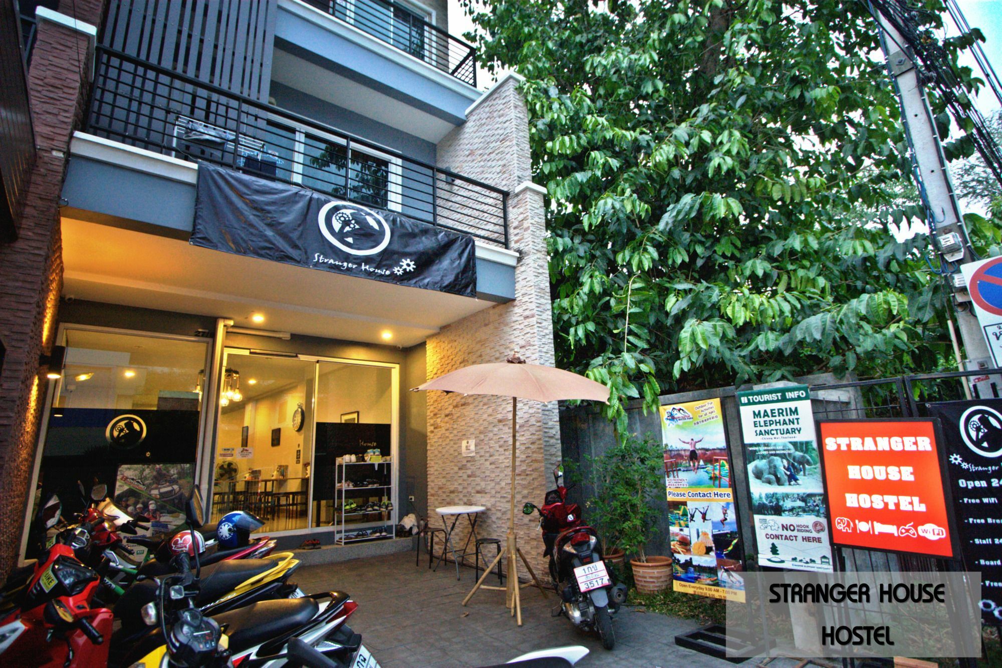 Stranger House Hostel Chiang Mai Exterior photo