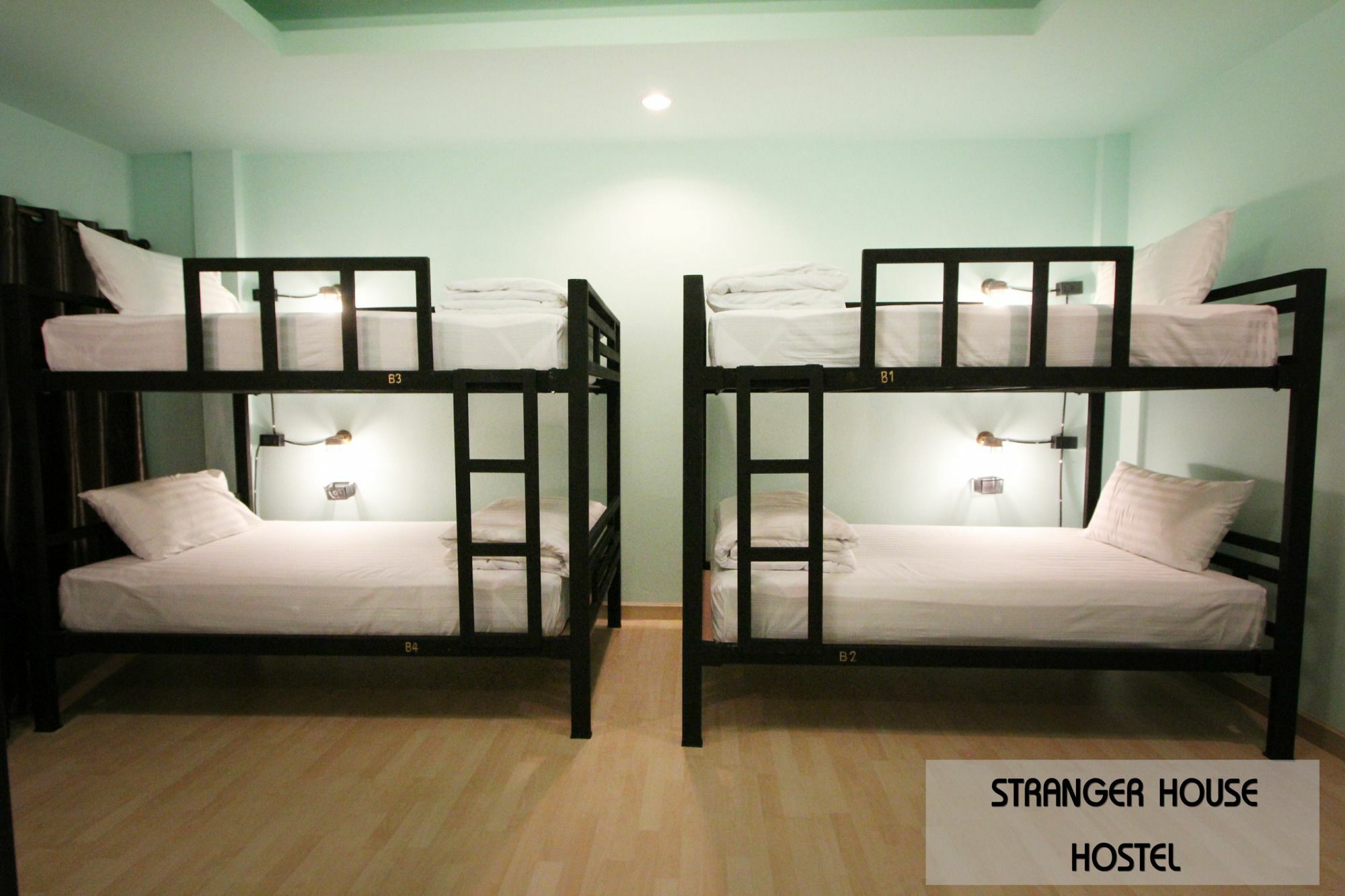 Stranger House Hostel Chiang Mai Exterior photo
